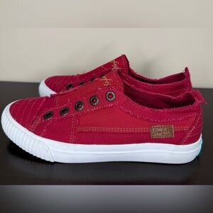 Blowfish Jester Red Color Washed Canvas Sneakers – Women’s Size 6.5 New